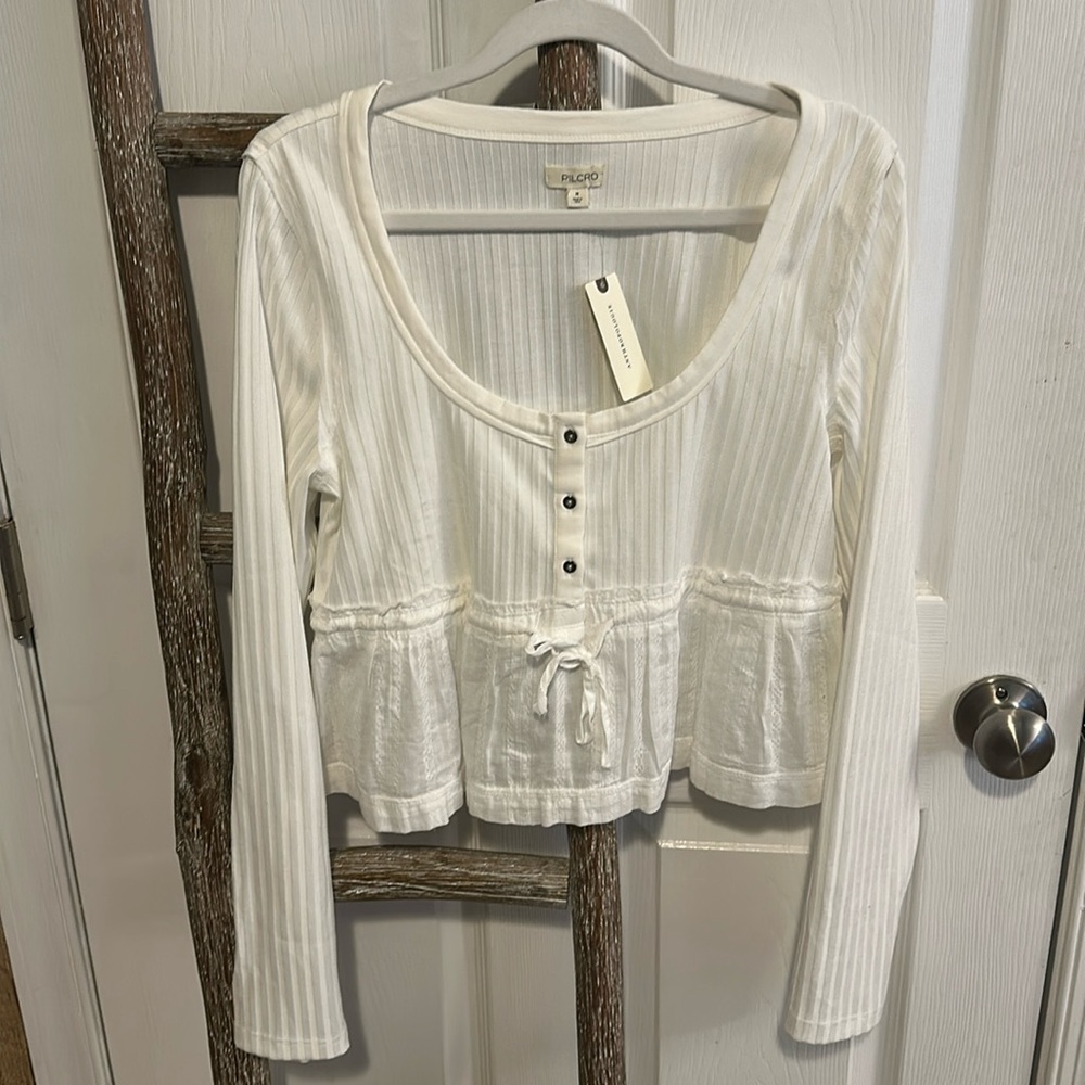 NWT Pilcro mixed texture babydoll top, size Medium - Picture 4 of 8
